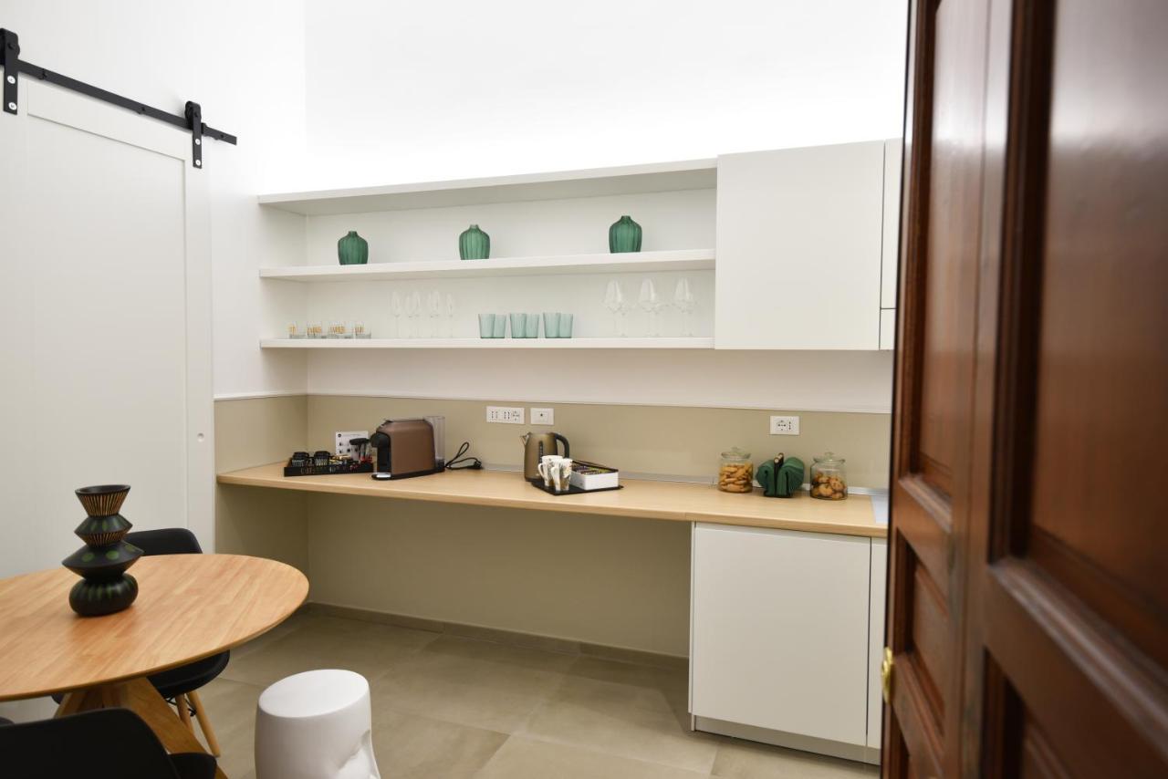 בארי First Floor B&B מראה חיצוני תמונה